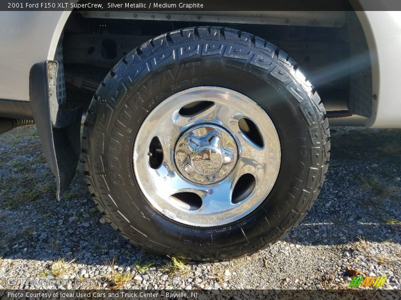 Silver Metallic / Medium Graphite 2001 Ford F150 XLT SuperCrew