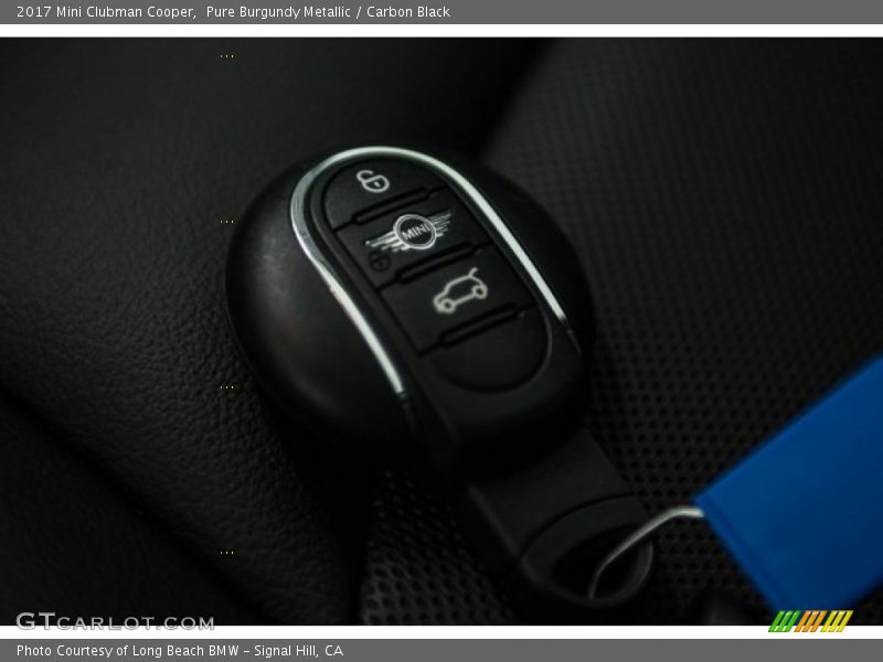 Pure Burgundy Metallic / Carbon Black 2017 Mini Clubman Cooper