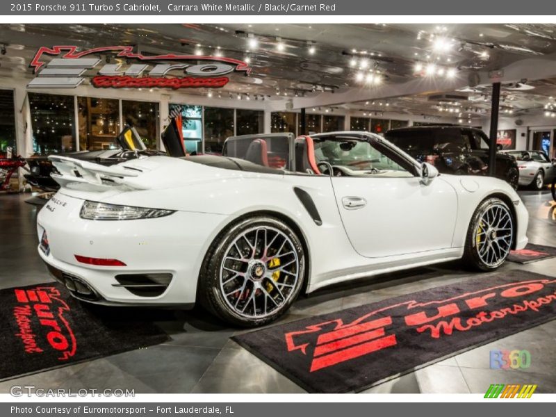 Carrara White Metallic / Black/Garnet Red 2015 Porsche 911 Turbo S Cabriolet