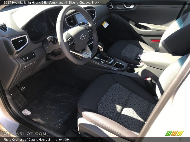 Symphony Air Silver / Charcoal Black 2017 Hyundai Ioniq Hybrid SEL