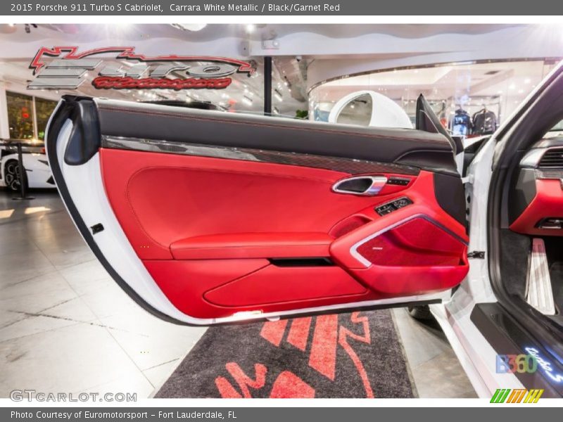 Carrara White Metallic / Black/Garnet Red 2015 Porsche 911 Turbo S Cabriolet