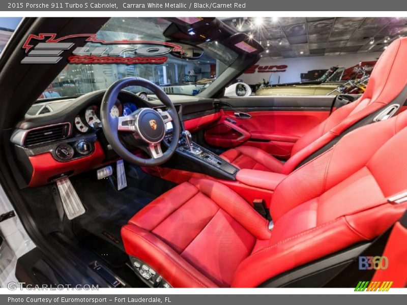 Carrara White Metallic / Black/Garnet Red 2015 Porsche 911 Turbo S Cabriolet
