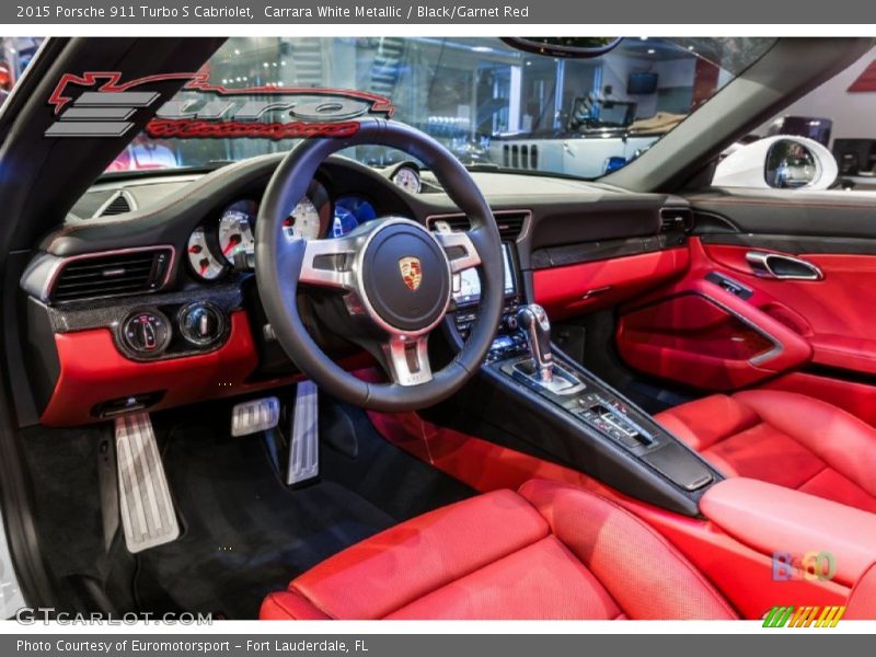 Carrara White Metallic / Black/Garnet Red 2015 Porsche 911 Turbo S Cabriolet