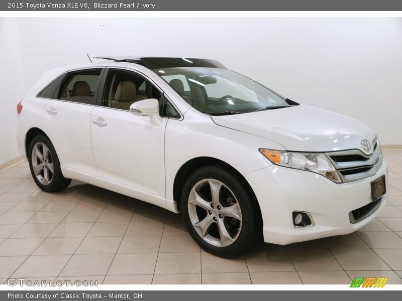 Blizzard Pearl / Ivory 2015 Toyota Venza XLE V6