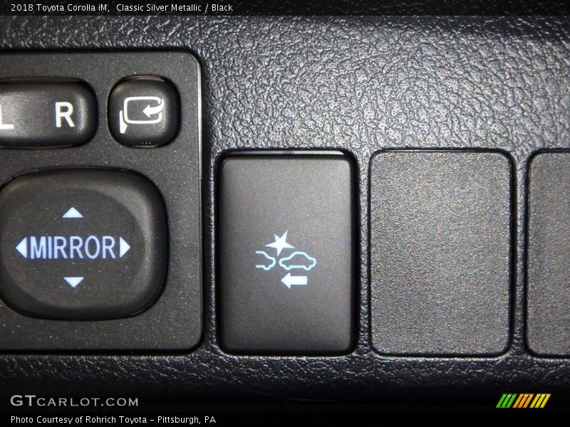 Classic Silver Metallic / Black 2018 Toyota Corolla iM