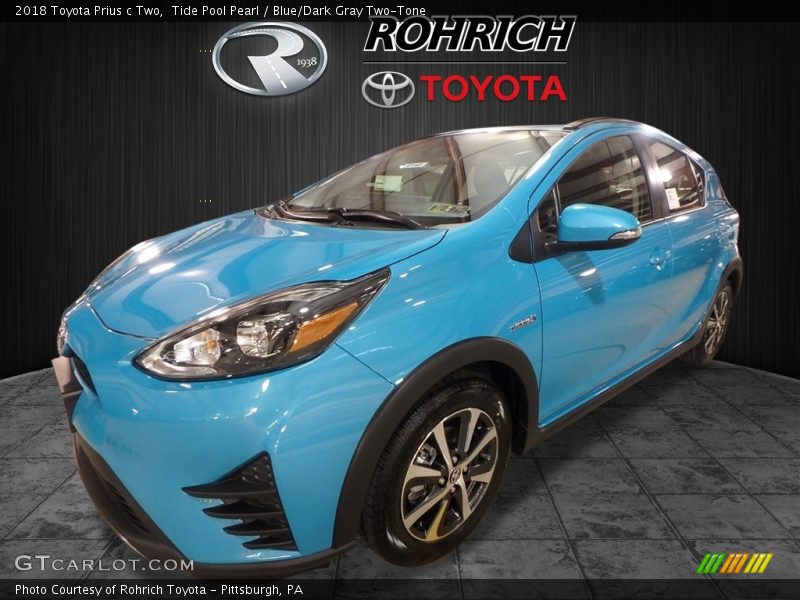 Tide Pool Pearl / Blue/Dark Gray Two-Tone 2018 Toyota Prius c Two