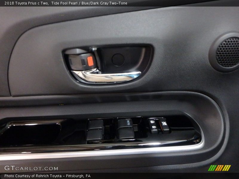 Tide Pool Pearl / Blue/Dark Gray Two-Tone 2018 Toyota Prius c Two