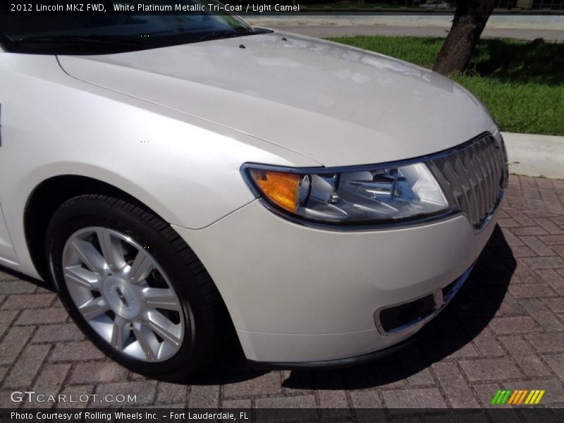 White Platinum Metallic Tri-Coat / Light Camel 2012 Lincoln MKZ FWD