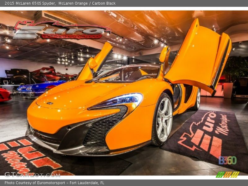 McLaren Orange / Carbon Black 2015 McLaren 650S Spyder