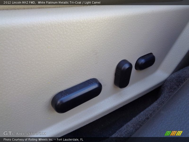 White Platinum Metallic Tri-Coat / Light Camel 2012 Lincoln MKZ FWD