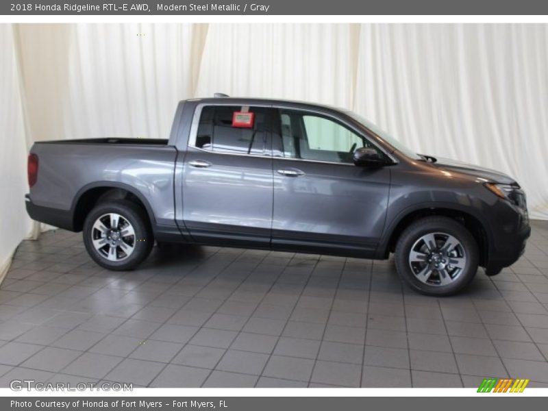 Modern Steel Metallic / Gray 2018 Honda Ridgeline RTL-E AWD