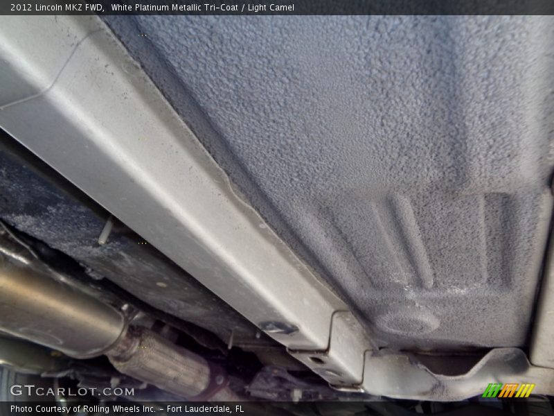 White Platinum Metallic Tri-Coat / Light Camel 2012 Lincoln MKZ FWD