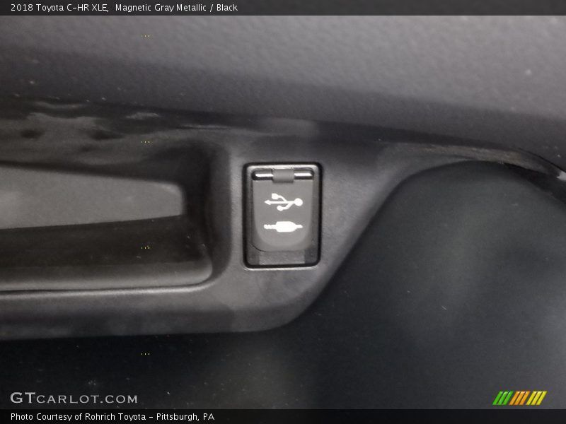 Magnetic Gray Metallic / Black 2018 Toyota C-HR XLE