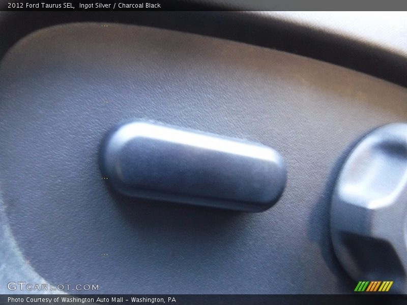 Ingot Silver / Charcoal Black 2012 Ford Taurus SEL