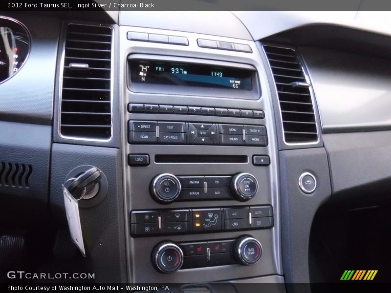 Ingot Silver / Charcoal Black 2012 Ford Taurus SEL