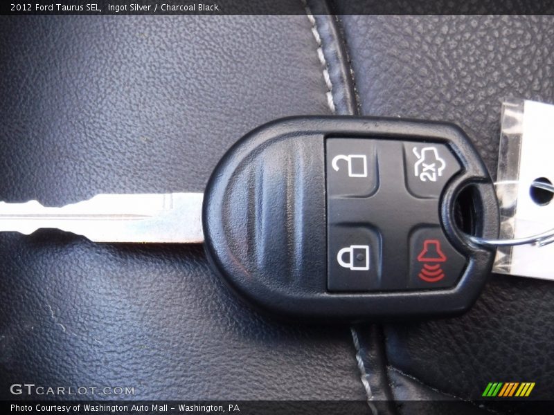 Ingot Silver / Charcoal Black 2012 Ford Taurus SEL