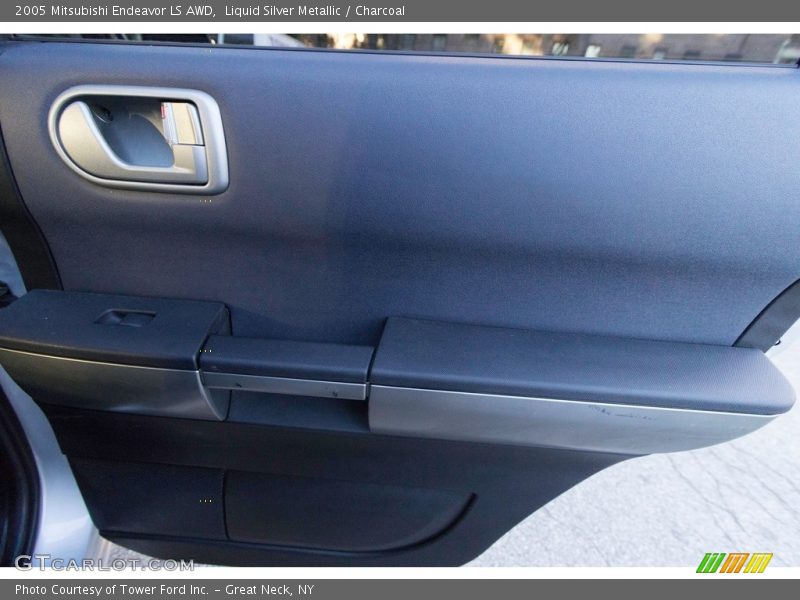 Liquid Silver Metallic / Charcoal 2005 Mitsubishi Endeavor LS AWD