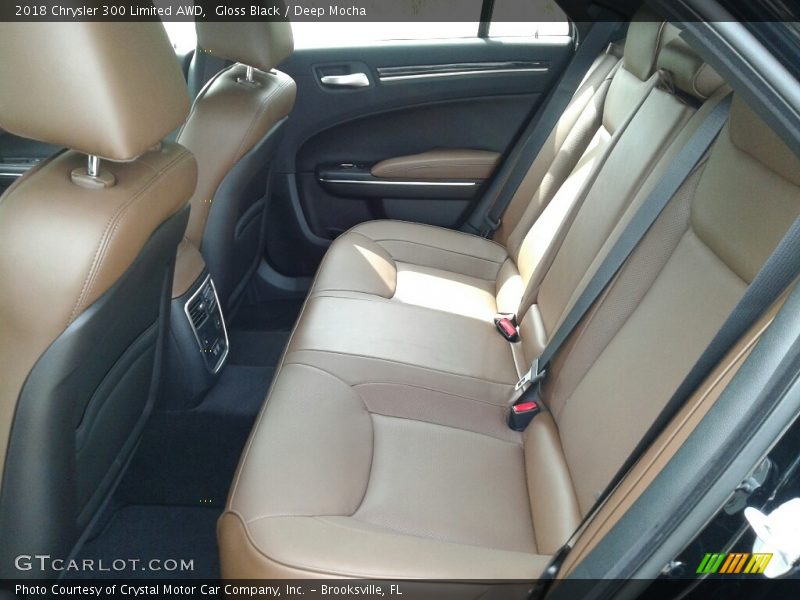 Gloss Black / Deep Mocha 2018 Chrysler 300 Limited AWD