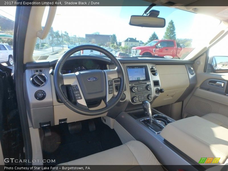 Shadow Black / Dune 2017 Ford Expedition Limited 4x4