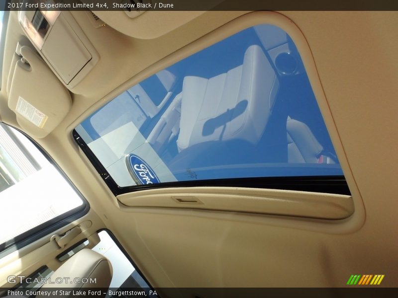 Shadow Black / Dune 2017 Ford Expedition Limited 4x4