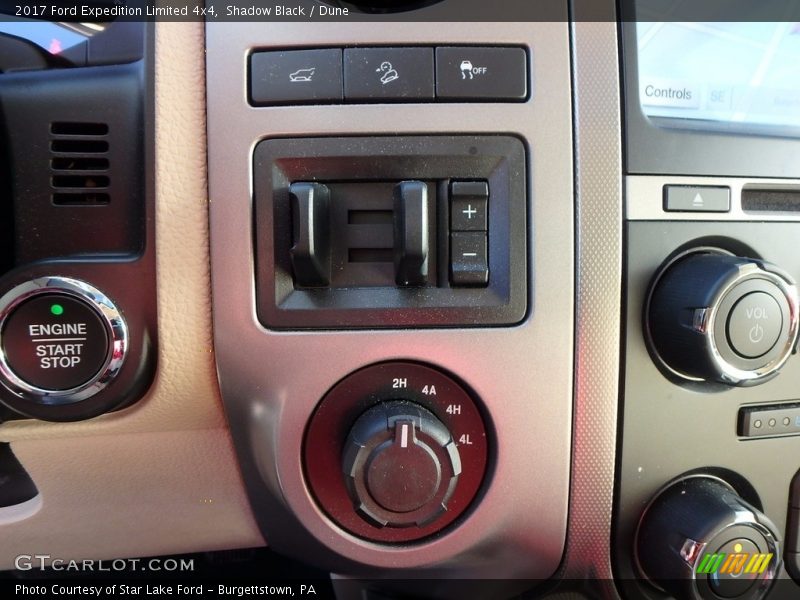 Shadow Black / Dune 2017 Ford Expedition Limited 4x4