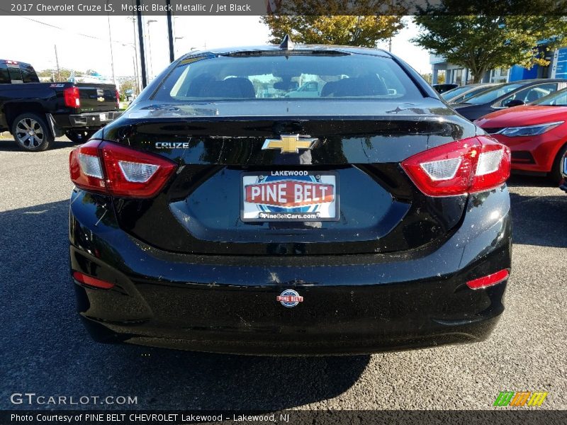 Mosaic Black Metallic / Jet Black 2017 Chevrolet Cruze LS