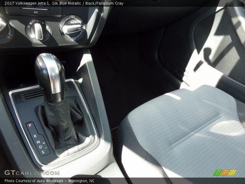 Silk Blue Metallic / Black/Palladium Gray 2017 Volkswagen Jetta S