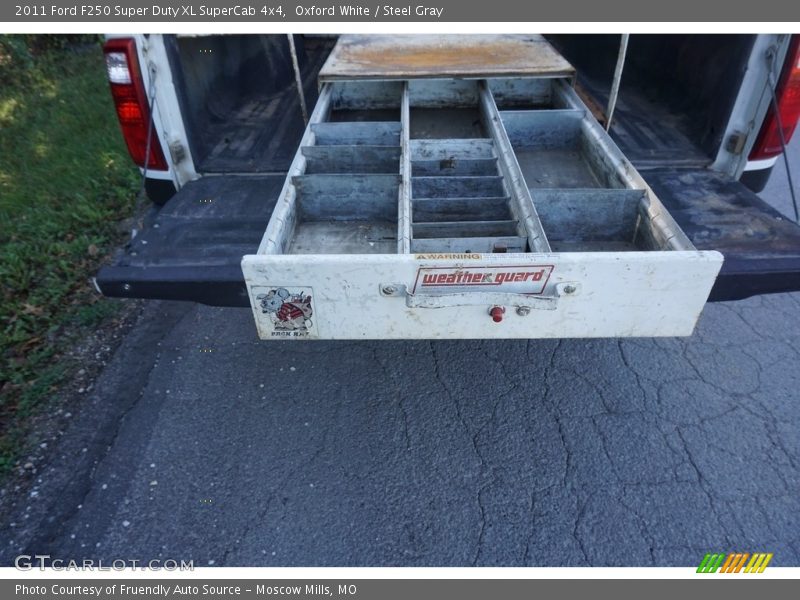 Oxford White / Steel Gray 2011 Ford F250 Super Duty XL SuperCab 4x4