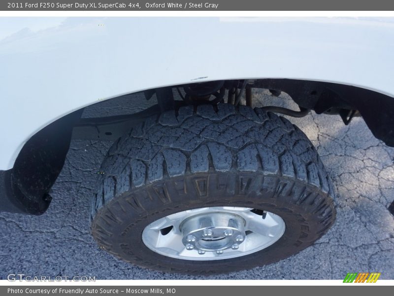 Oxford White / Steel Gray 2011 Ford F250 Super Duty XL SuperCab 4x4
