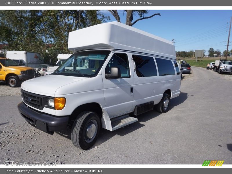 Oxford White / Medium Flint Grey 2006 Ford E Series Van E350 Commercial Extended