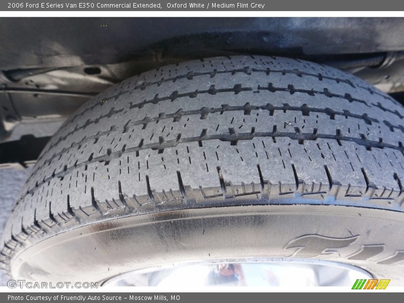 Oxford White / Medium Flint Grey 2006 Ford E Series Van E350 Commercial Extended
