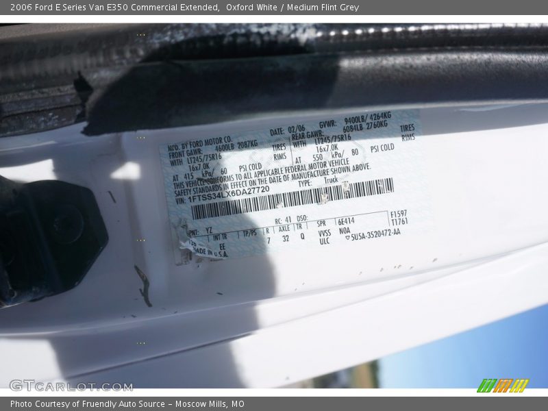 Oxford White / Medium Flint Grey 2006 Ford E Series Van E350 Commercial Extended