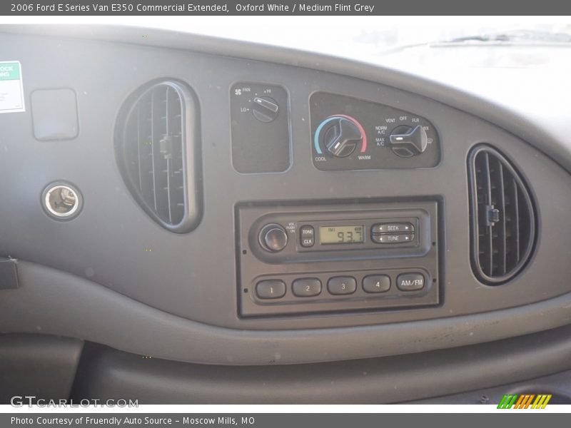Oxford White / Medium Flint Grey 2006 Ford E Series Van E350 Commercial Extended