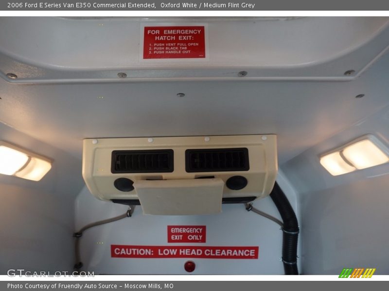 Oxford White / Medium Flint Grey 2006 Ford E Series Van E350 Commercial Extended