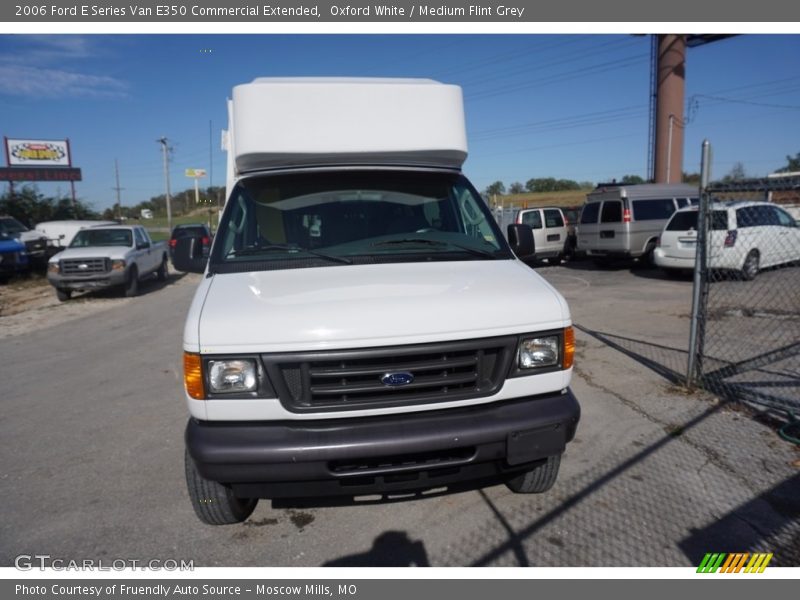 Oxford White / Medium Flint Grey 2006 Ford E Series Van E350 Commercial Extended