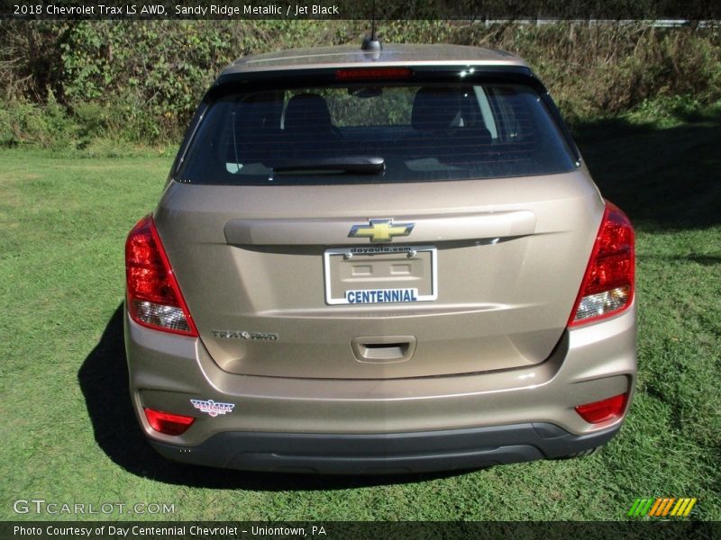 Sandy Ridge Metallic / Jet Black 2018 Chevrolet Trax LS AWD