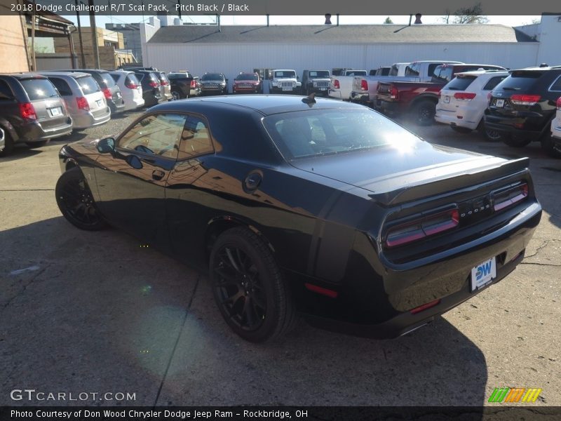 Pitch Black / Black 2018 Dodge Challenger R/T Scat Pack