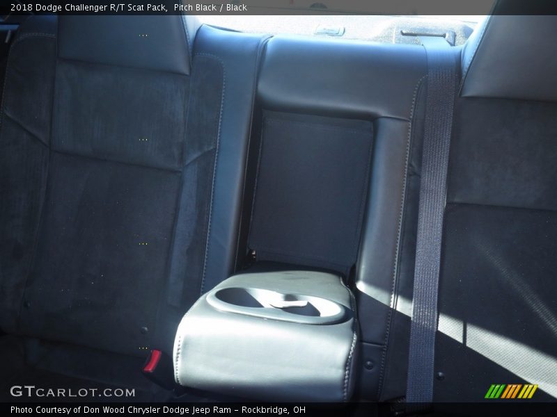 Pitch Black / Black 2018 Dodge Challenger R/T Scat Pack