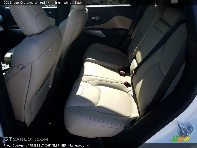 Bright White / Black 2018 Jeep Cherokee Limited 4x4
