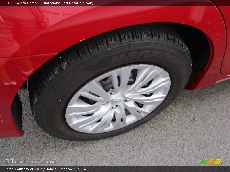 Barcelona Red Metallic / Ivory 2012 Toyota Camry L