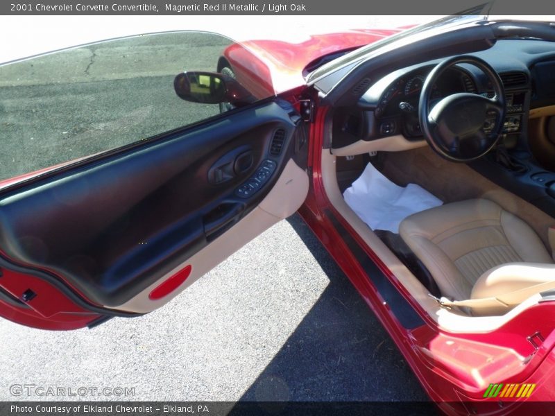Magnetic Red II Metallic / Light Oak 2001 Chevrolet Corvette Convertible