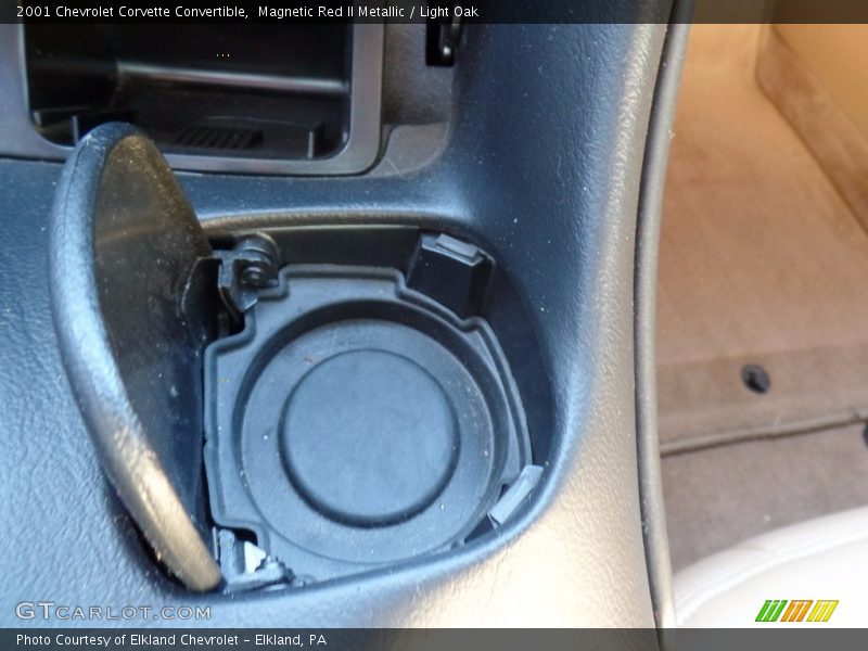 Magnetic Red II Metallic / Light Oak 2001 Chevrolet Corvette Convertible