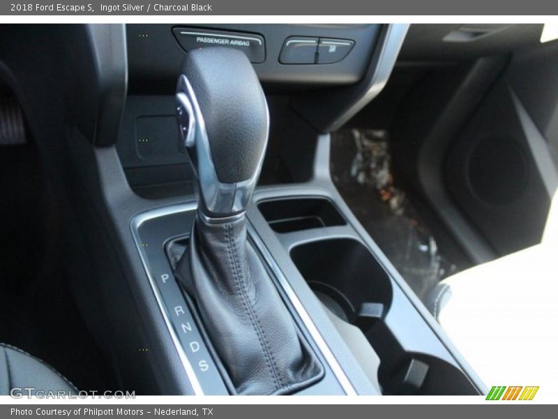 Ingot Silver / Charcoal Black 2018 Ford Escape S