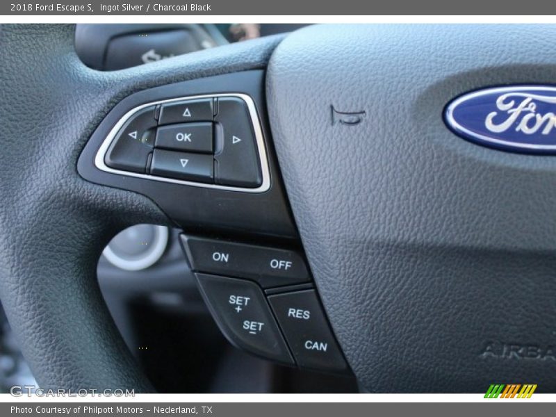 Ingot Silver / Charcoal Black 2018 Ford Escape S