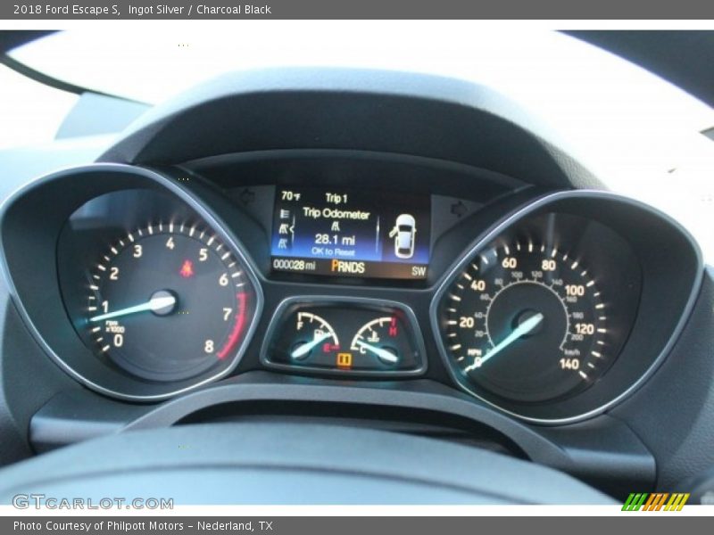 Ingot Silver / Charcoal Black 2018 Ford Escape S