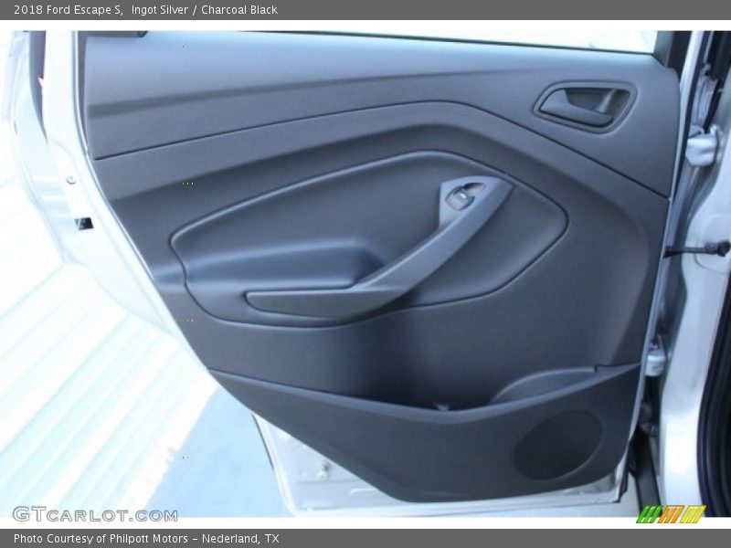 Ingot Silver / Charcoal Black 2018 Ford Escape S