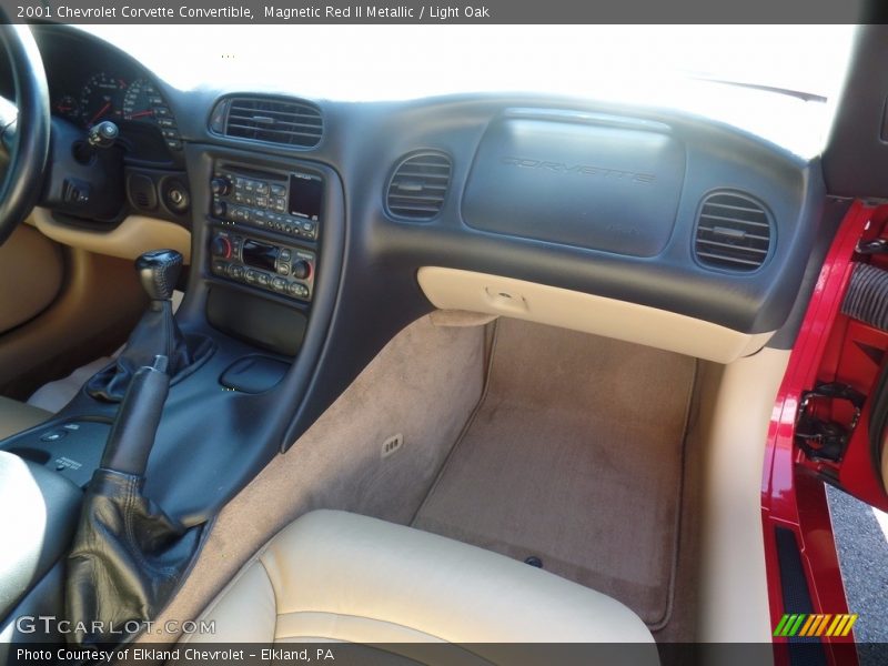 Magnetic Red II Metallic / Light Oak 2001 Chevrolet Corvette Convertible