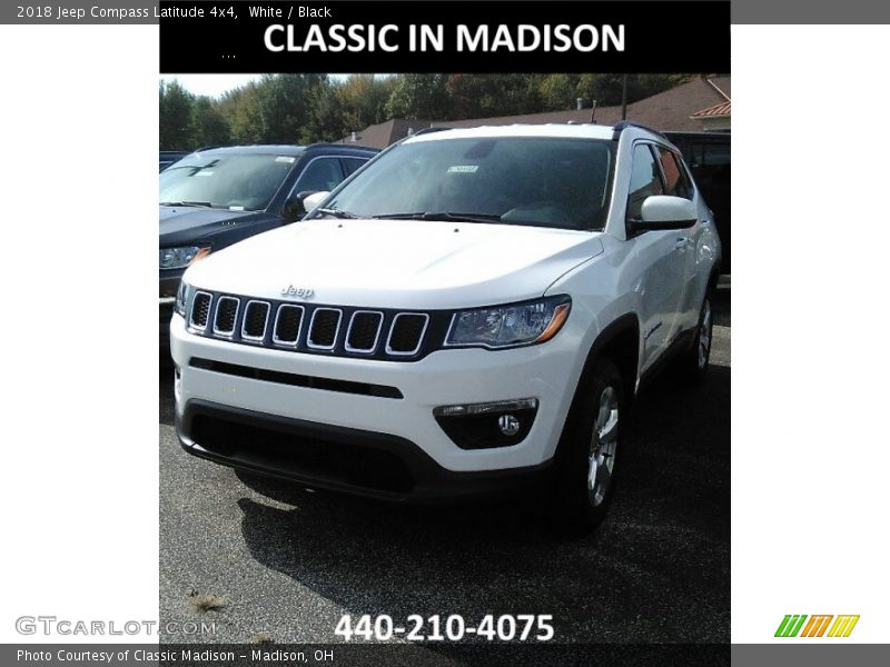 White / Black 2018 Jeep Compass Latitude 4x4