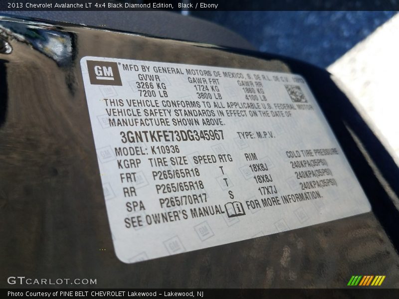 Black / Ebony 2013 Chevrolet Avalanche LT 4x4 Black Diamond Edition