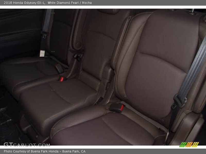 White Diamond Pearl / Mocha 2018 Honda Odyssey EX-L